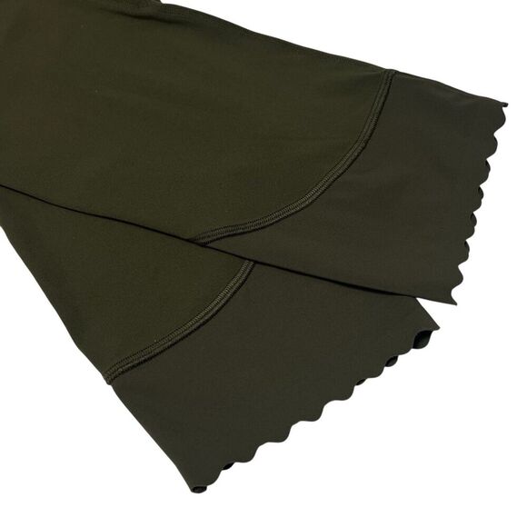 Lululemon Wunder Under HR Crop 25” Scallop Olive Green Full On Luxtreme Size 12 - Picture 4 of 8